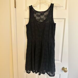 Women's Black Geometric Dress